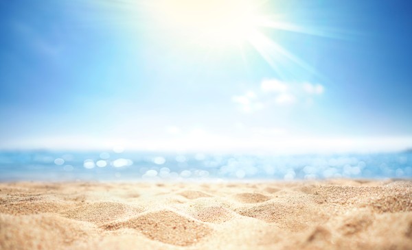 Se protéger efficacement du soleil en été, avec la SMENO, votre mutuelle étudiante !